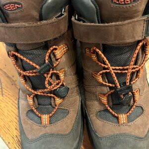 Keen hiking boots